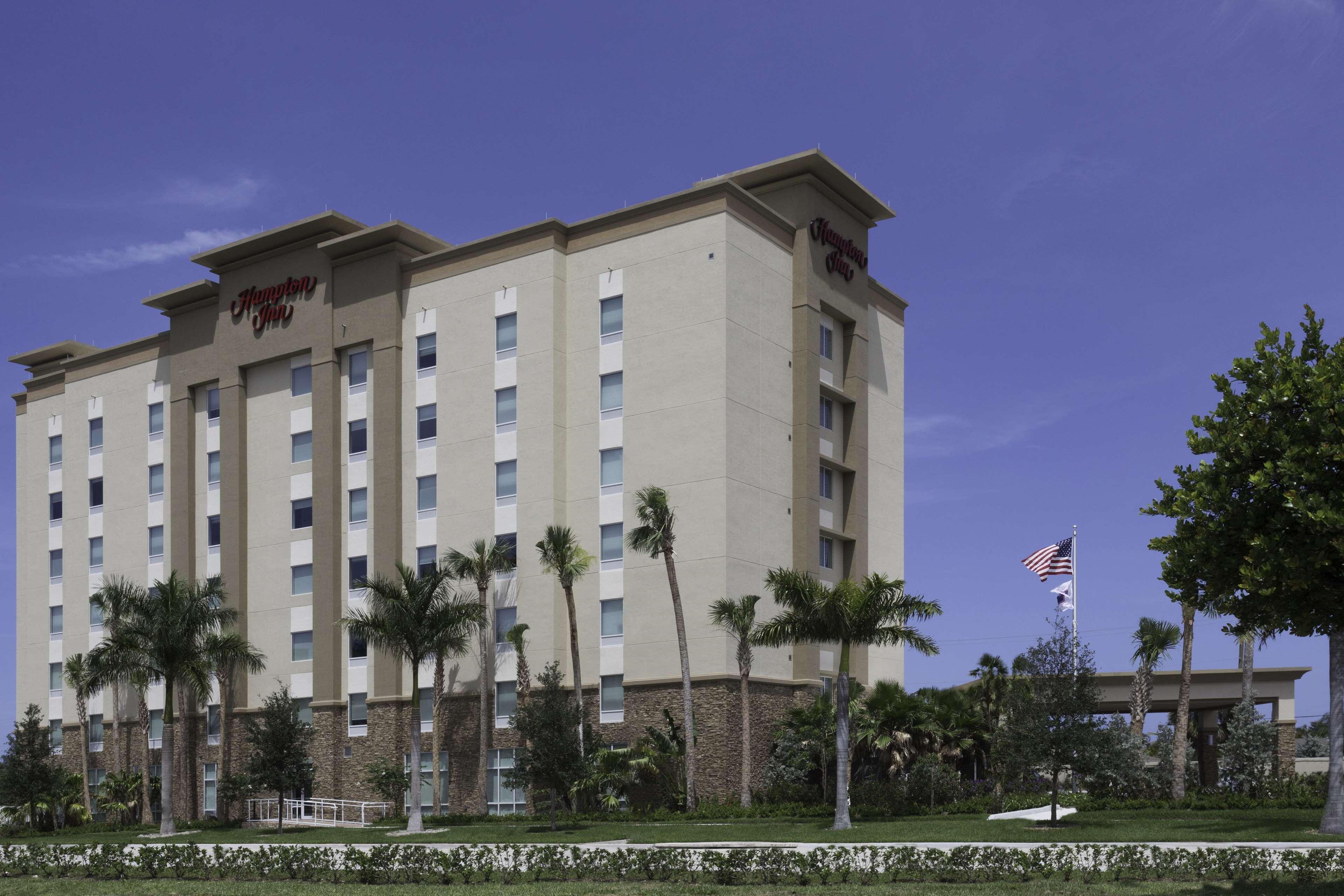 Hampton Inn Fort Lauderdale Pompano Beach Buitenkant foto